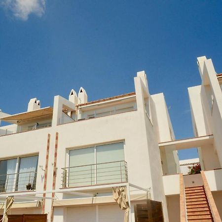 Beachfront Duplex With Terrace And Sea Views - Cadaques Luaran gambar